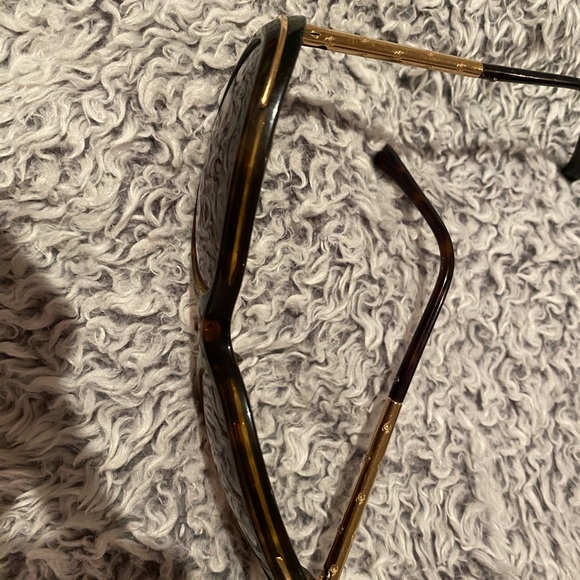 Chanel sunglass authentic - Picture 5 of 9